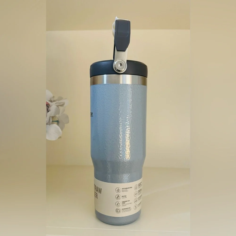 🎉LAST CHANCE🎉 NWT Stanley‎ Iceflow Flip Straw 30 oz Tumbler - Picture 3 of 10